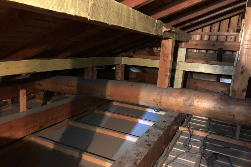 施工後の小屋裏