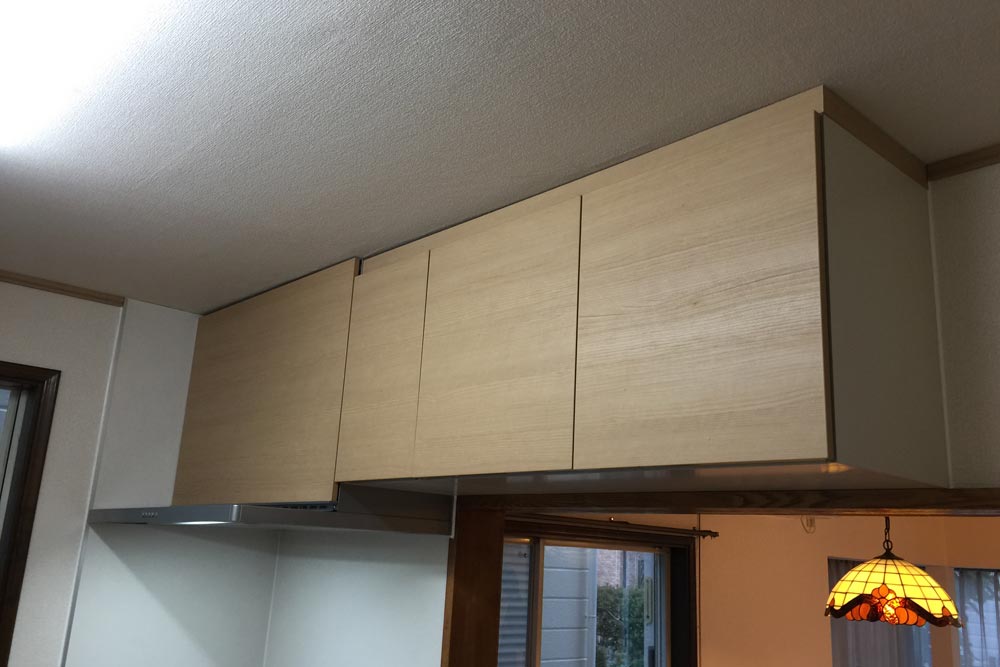 キッチン上部の収納