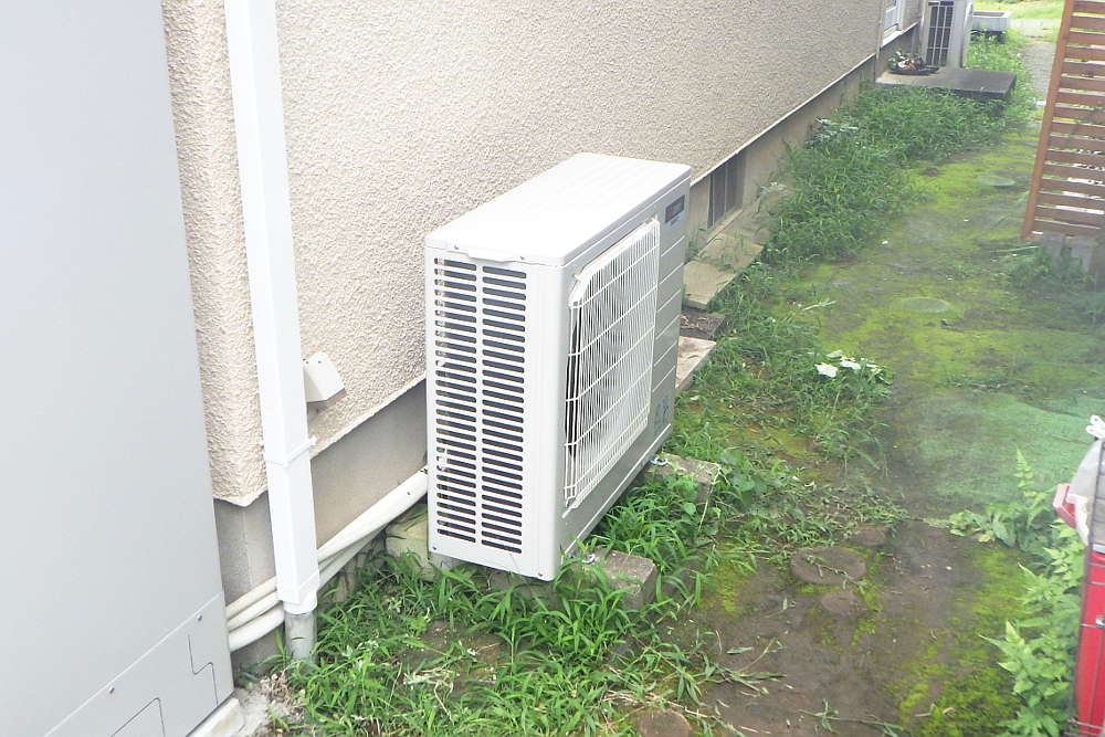 交換後のヒートポンプユニット