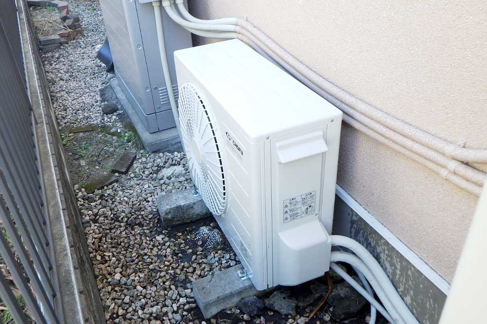 交換後のヒートポンプユニット