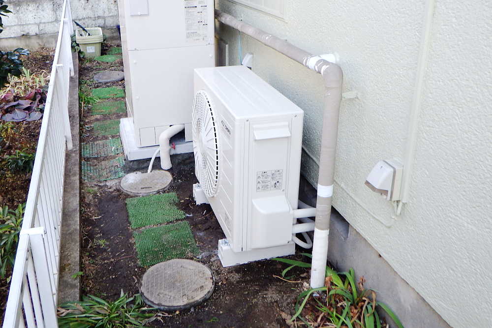 交換後のヒートポンプユニット