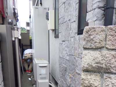 交換前のエコキュート