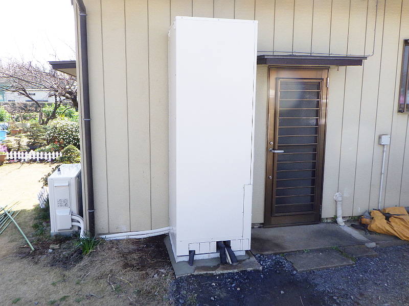 交換後のエコキュート
