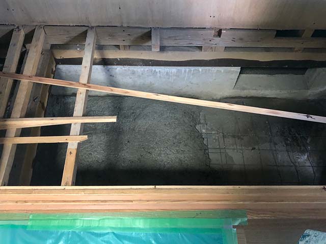 押入れ部分の解体・ベタ基礎施工