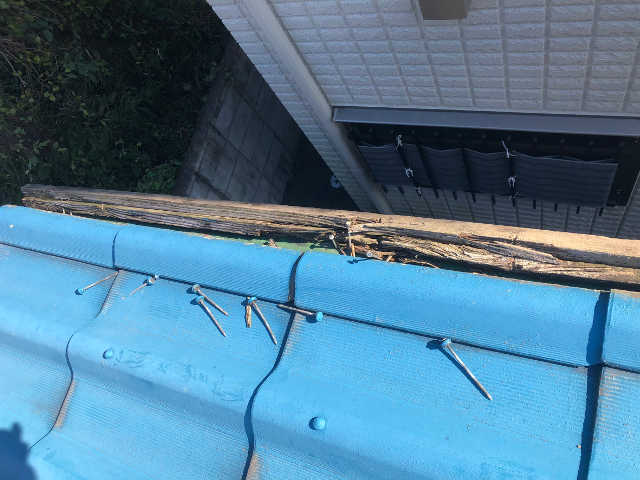 腐食したケラバ下地木材