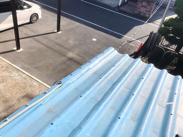 瓦を設置
