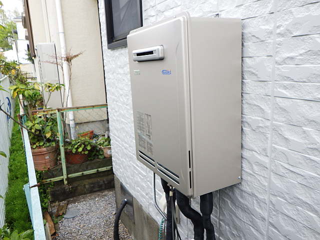新しいガスボイラーの設置