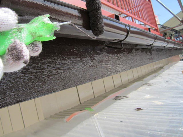 雨樋の塗装