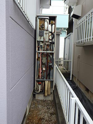 交換前のエコキュート