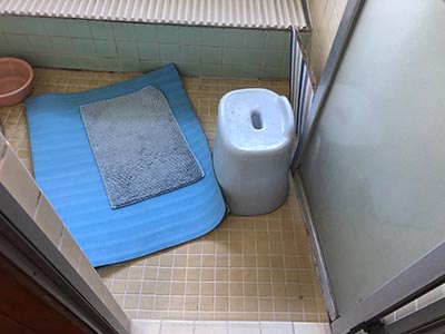 施工前の浴室