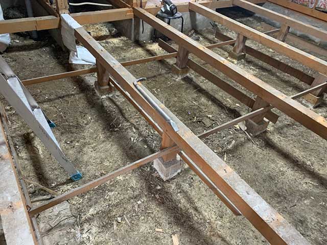 床の解体完了