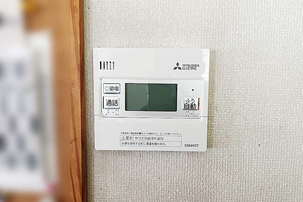 設置後のキッチン側のリモコン