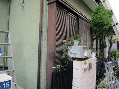 塗装前の雨戸
