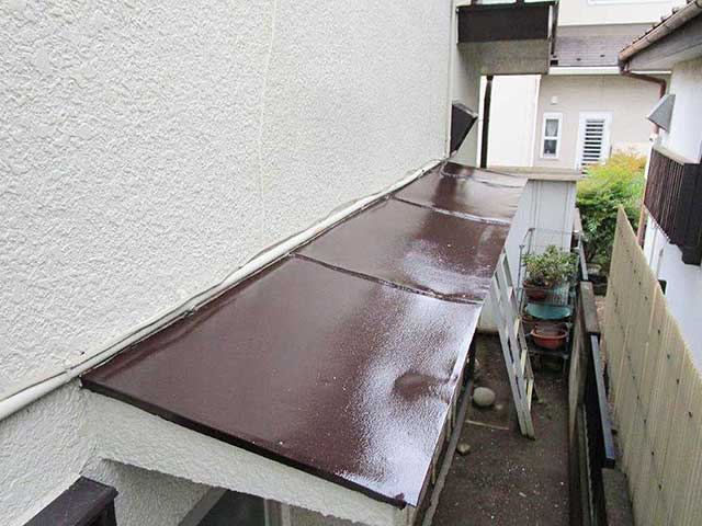 庇の塗装