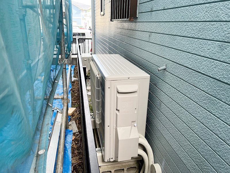 交換後のヒートポンプユニット