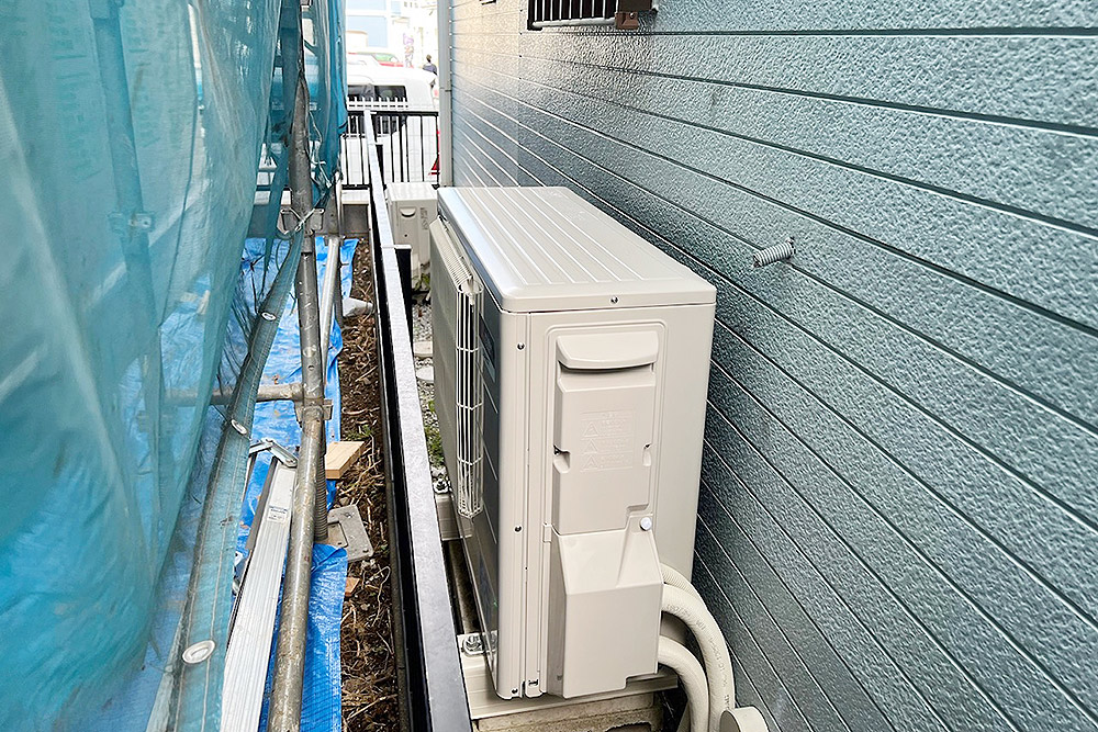 設置後のヒートポンプユニット