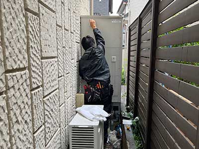 交換前のエコキュート