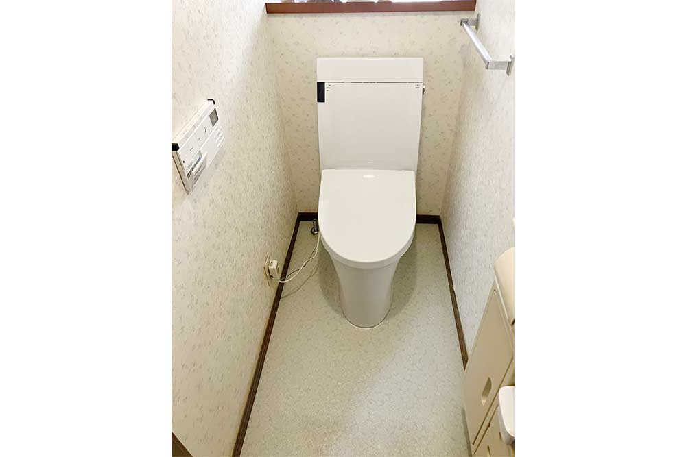 交換後のトイレ