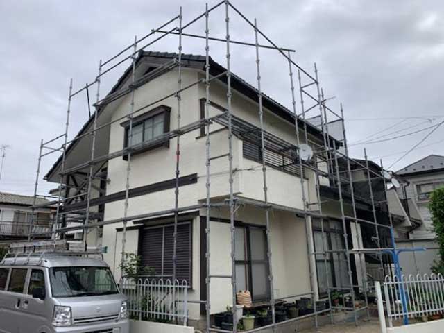 足場の組み立て