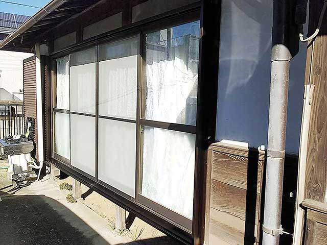 戸袋・雨戸レール取付