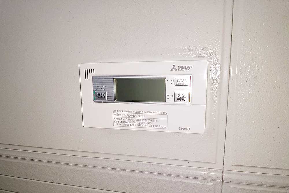 設置後の浴室側のリモコン