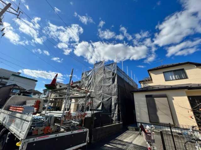 足場の組み立て