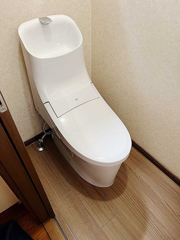 交換後のトイレ