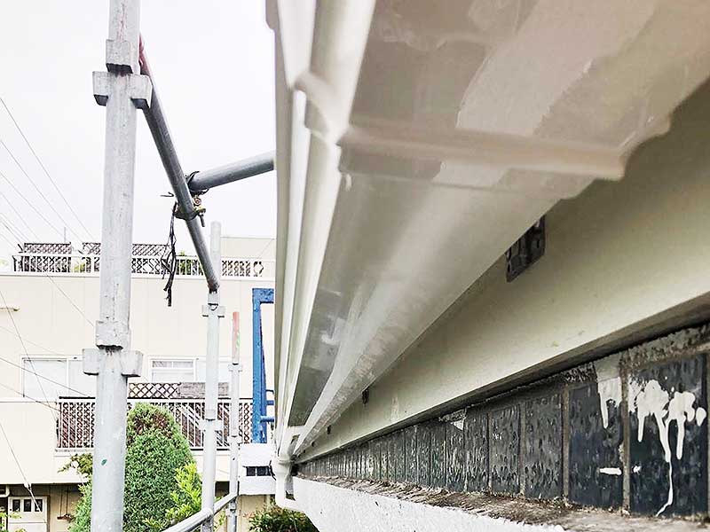 交換後の雨樋