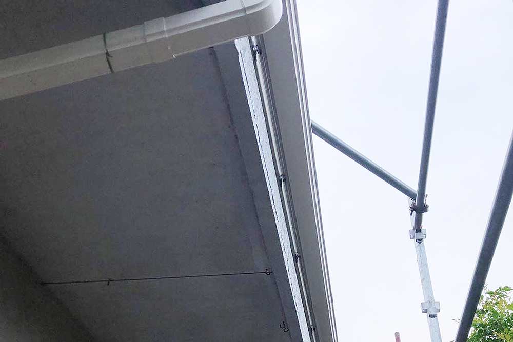 交換後の雨樋