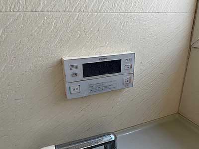 交換前の浴室リモコン