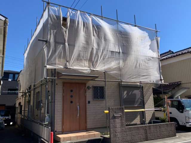 足場の組み立て