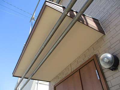 施工前の玄関天井