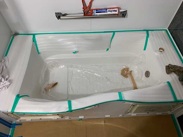 浴槽の取り付け