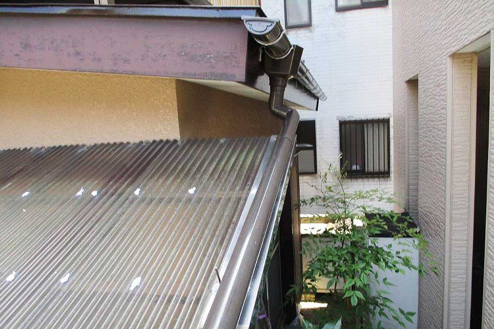 交換後の雨樋
