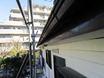 施工前の雨樋