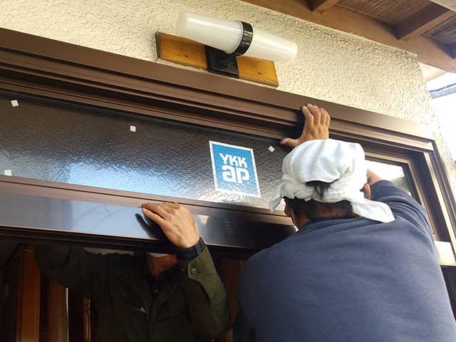 玄関欄間の取り付け