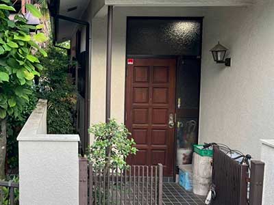 塗装前の玄関