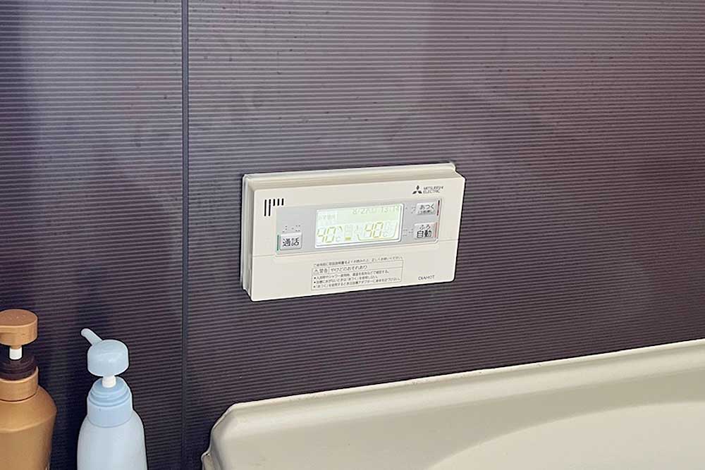 設置後の浴室側のリモコン