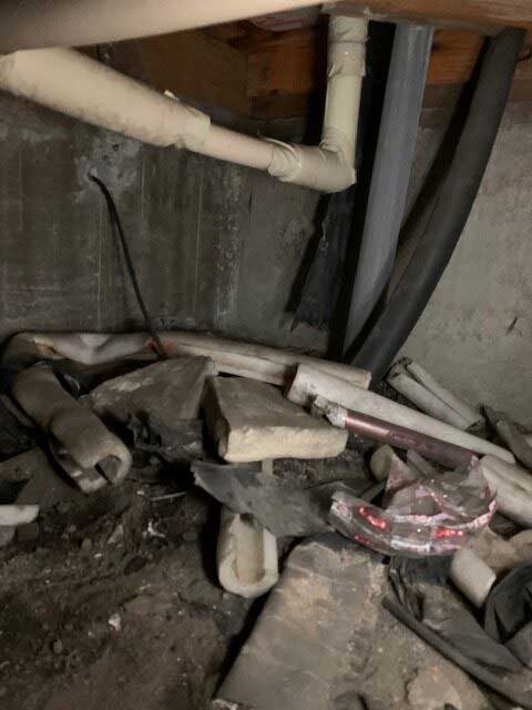 床下の保温材やガラ