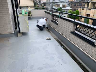施工前のベランダ