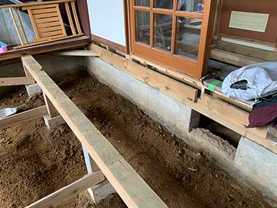 施工前の床下