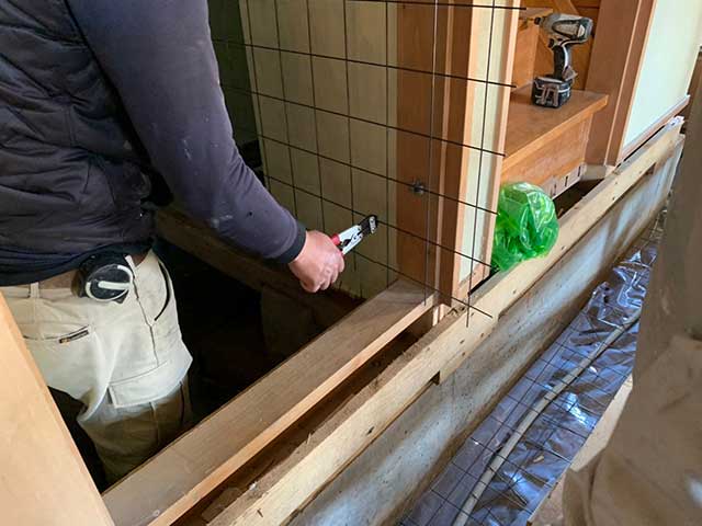 メッシュ筋の加工