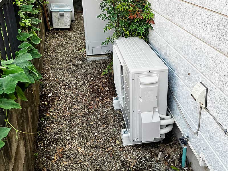交換後のヒートポンプユニット