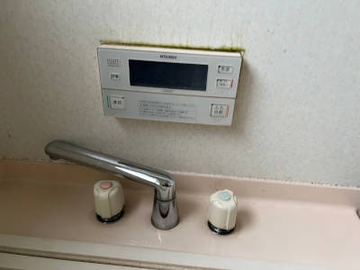 交換前の浴室リモコン