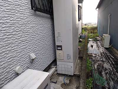 交換前のエコキュート