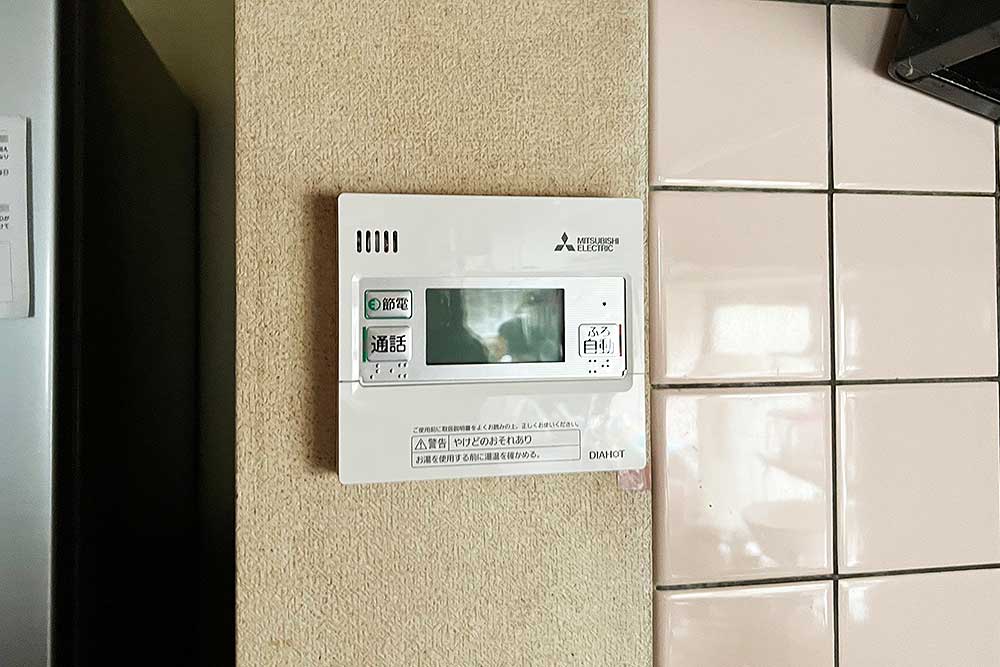 交換後のキッチンリモコン