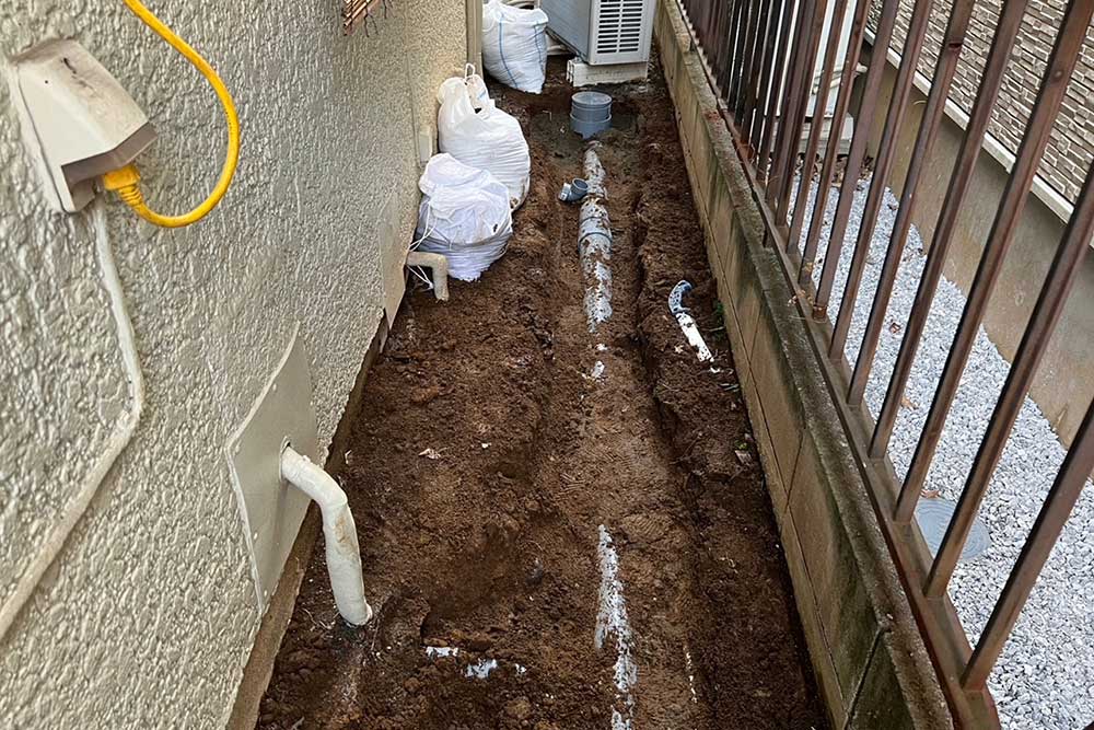 施工中の排水管・排水桝