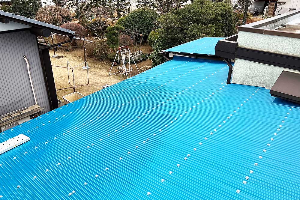 交換後のトタン屋根