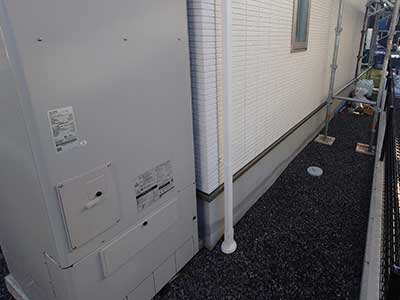 設置前の蓄電池