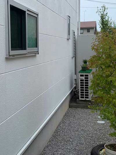 設置前の蓄電池